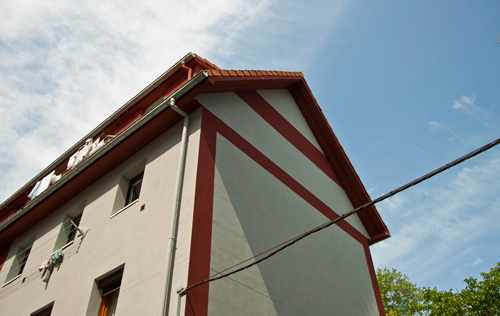 rehabilitación de fachada en Gipuzkoa: fachada trasera